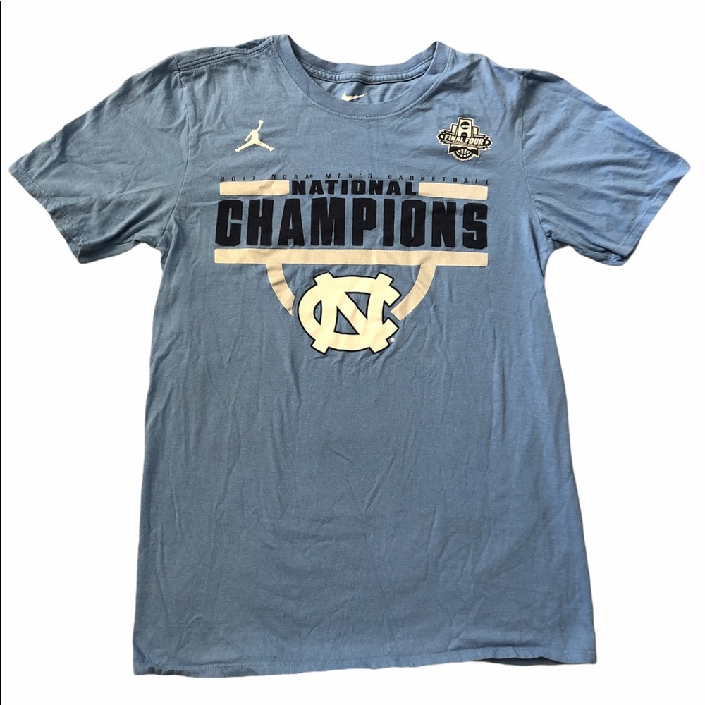 Nike men’s North Carolina Basketball T-Shirt Sz S